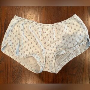 Floral Print Women's Shorts